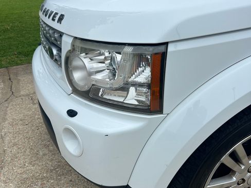 Used 2011 Land Rover LR4 HSE AWD/4WD image 22