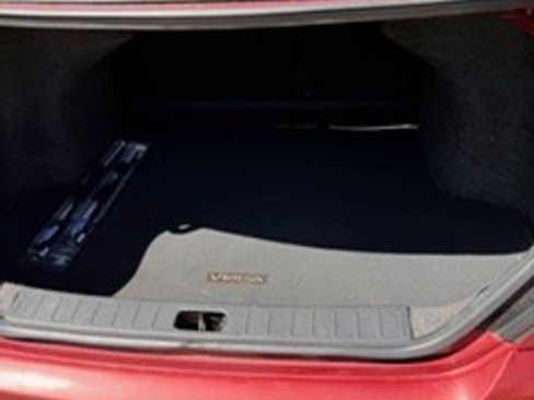 Used 2016 Nissan Versa SV image 13