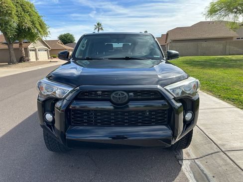 Used 2019 Toyota 4Runner SR5 image 5