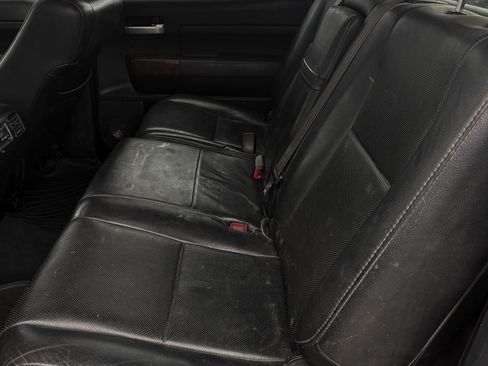 Used 2013 Toyota Tundra Platinum image 9
