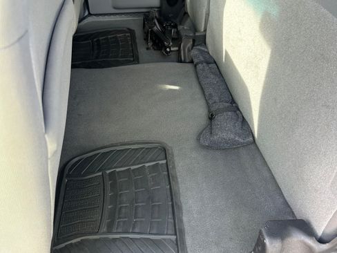 Used 2007 Ford F150 XLT AWD/4WD image 12