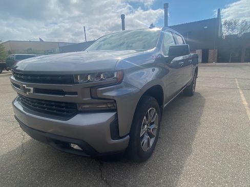 Used 2021 Chevrolet Silverado 1500 RST image 1