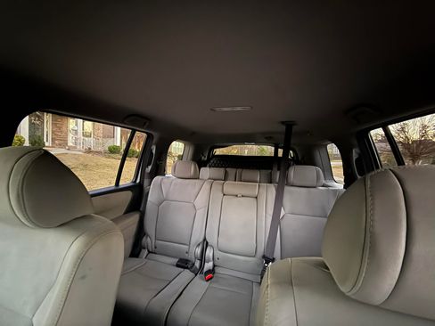 Used 2011 Honda Pilot LX image 19