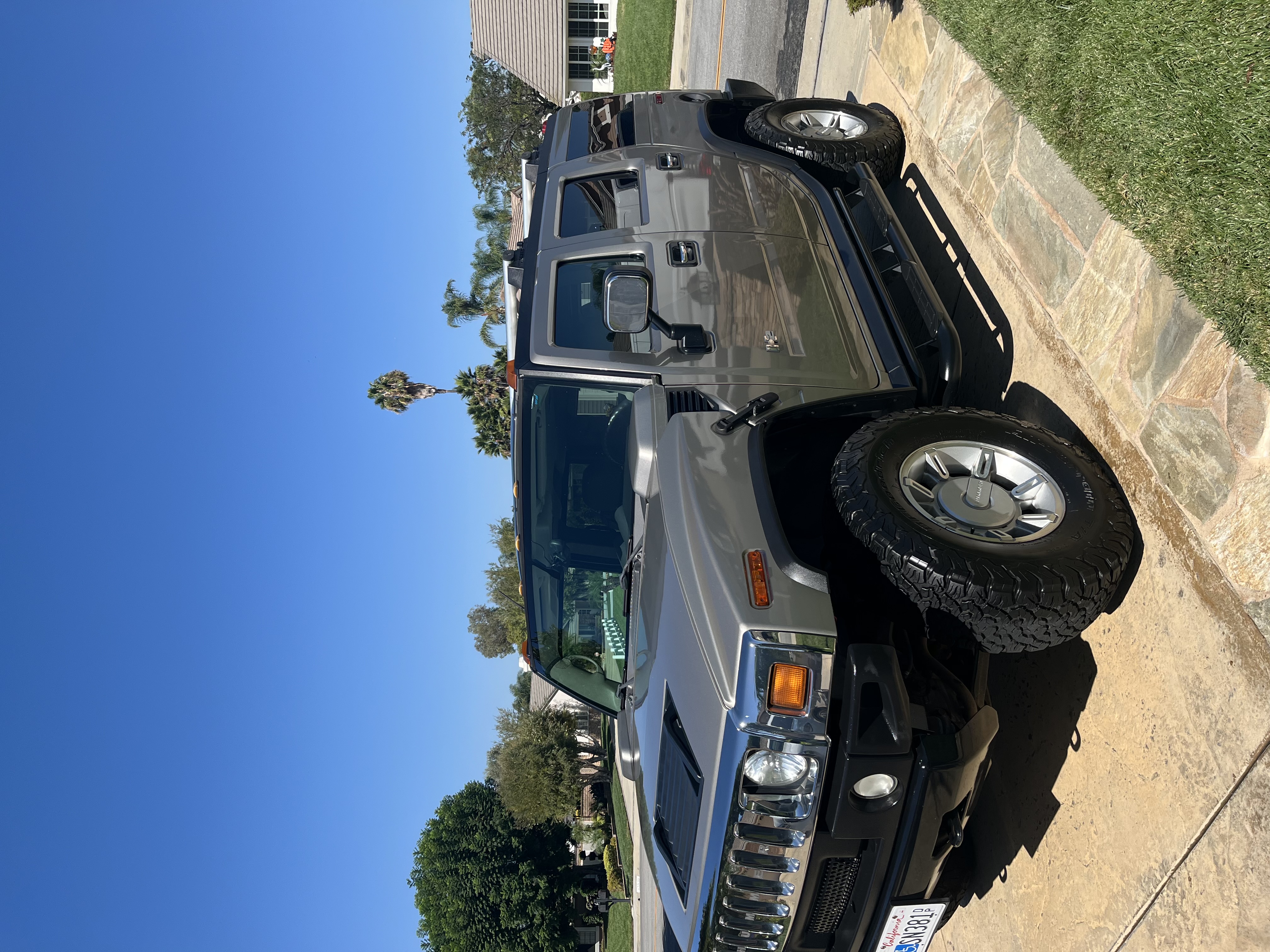 Used 2003 HUMMER H2 w/ Preferred Equipment Group AWD/4WD image 4