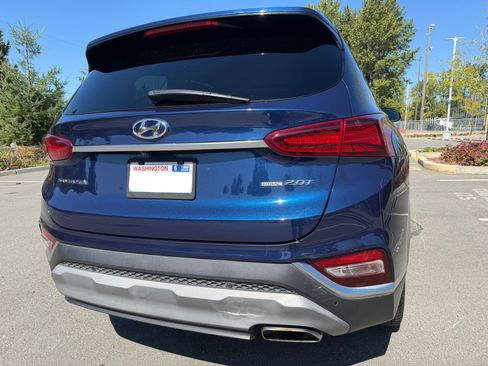 Used 2019 Hyundai Santa Fe AWD w/ Cargo Package image 4