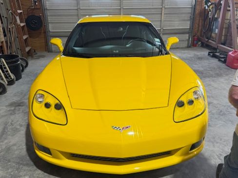 Used 2008 Chevrolet Corvette Coupe w/ Preferred Equipment Group image 1