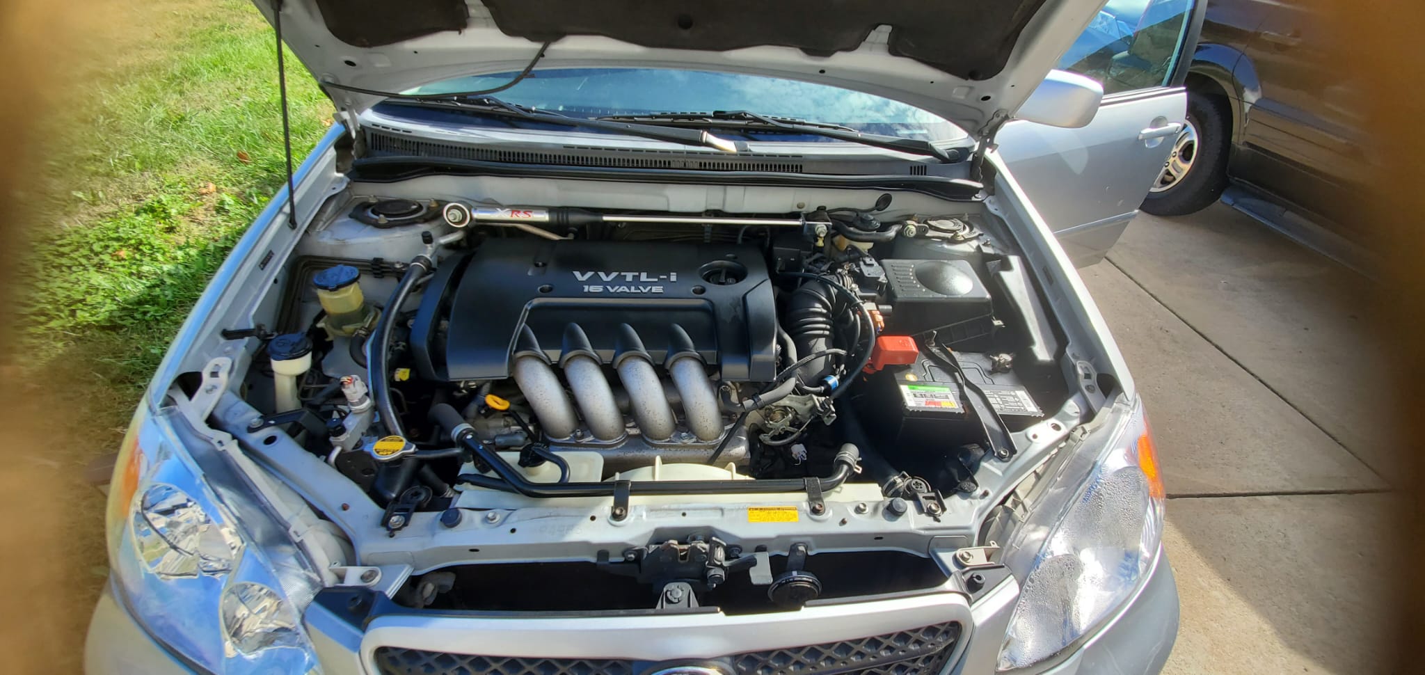 Used 2006 Toyota Corolla XRS FWD image 2