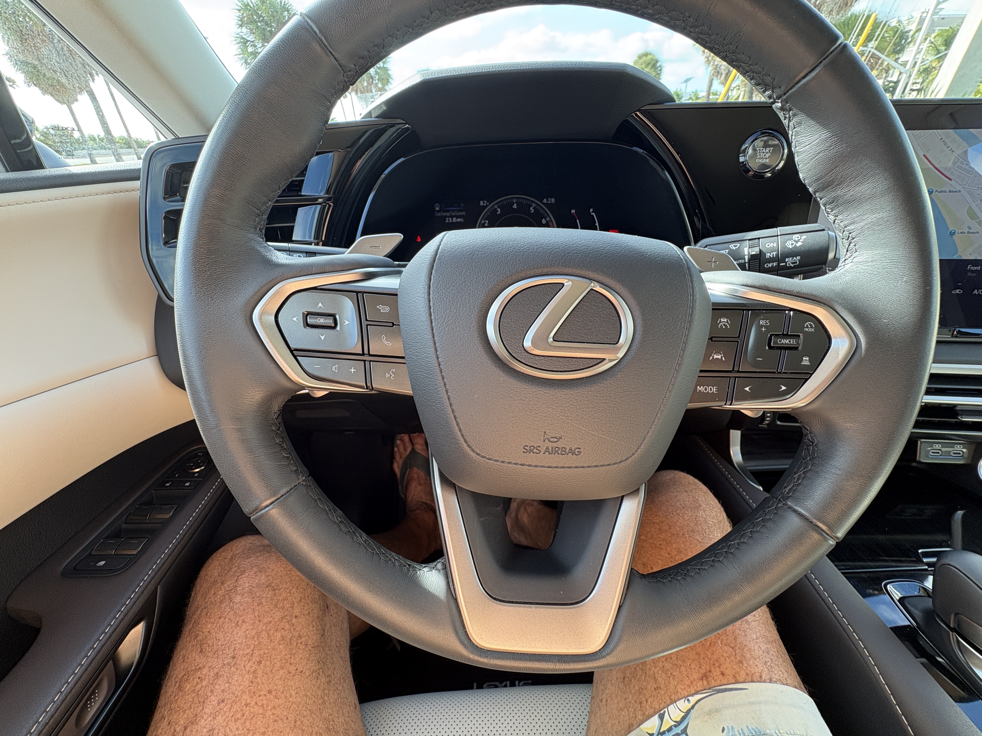 Used 2024 Lexus RX 350 FWD w/ Technology Package image 22