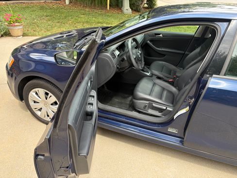 Used 2014 Volkswagen Jetta SE FWD image 10