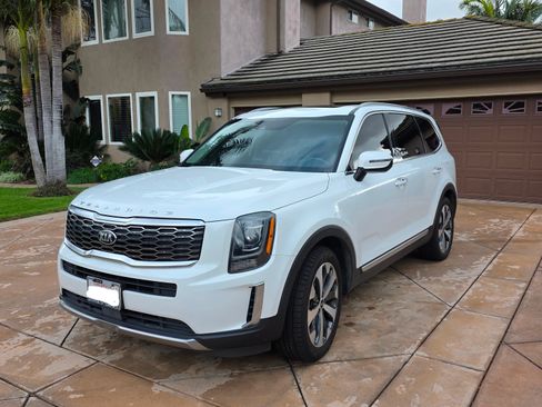 Used 2020 Kia Telluride S image 9
