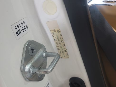 Used 2005 Honda S2000 image 17