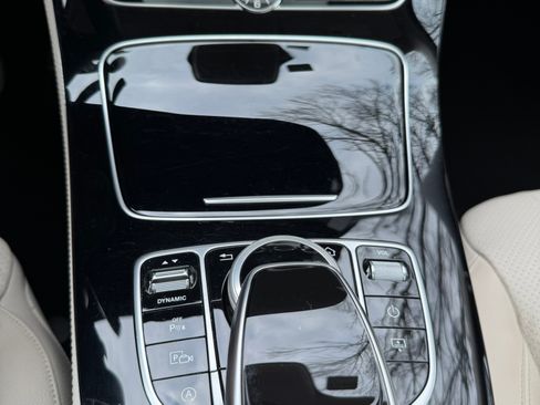 Used 2018 Mercedes-Benz E 300 image 20