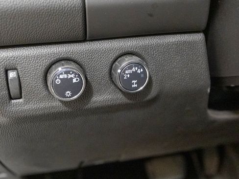 Used 2017 Chevrolet Colorado LT AWD/4WD image 26