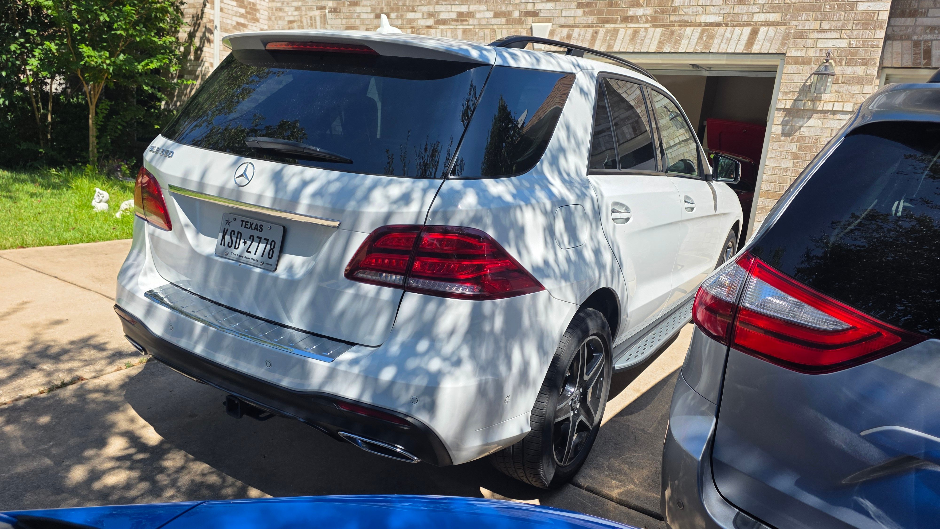 Used 2018 Mercedes-Benz GLE 350 image 4