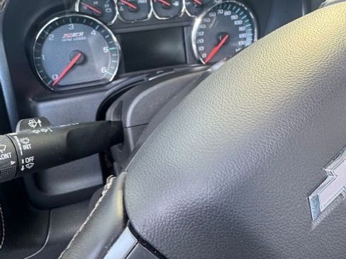 Used 2018 Chevrolet Silverado 1500 LTZ Z71 w/ Centennial Edition image 20