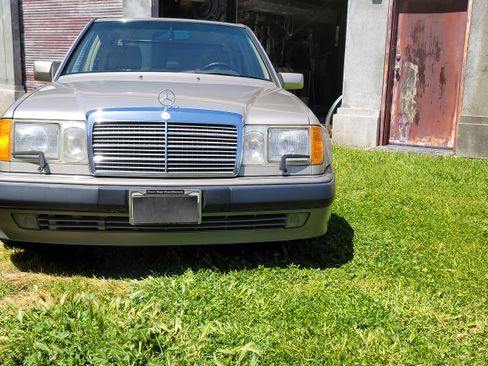 Used 1993 Mercedes-Benz 500 E image 15