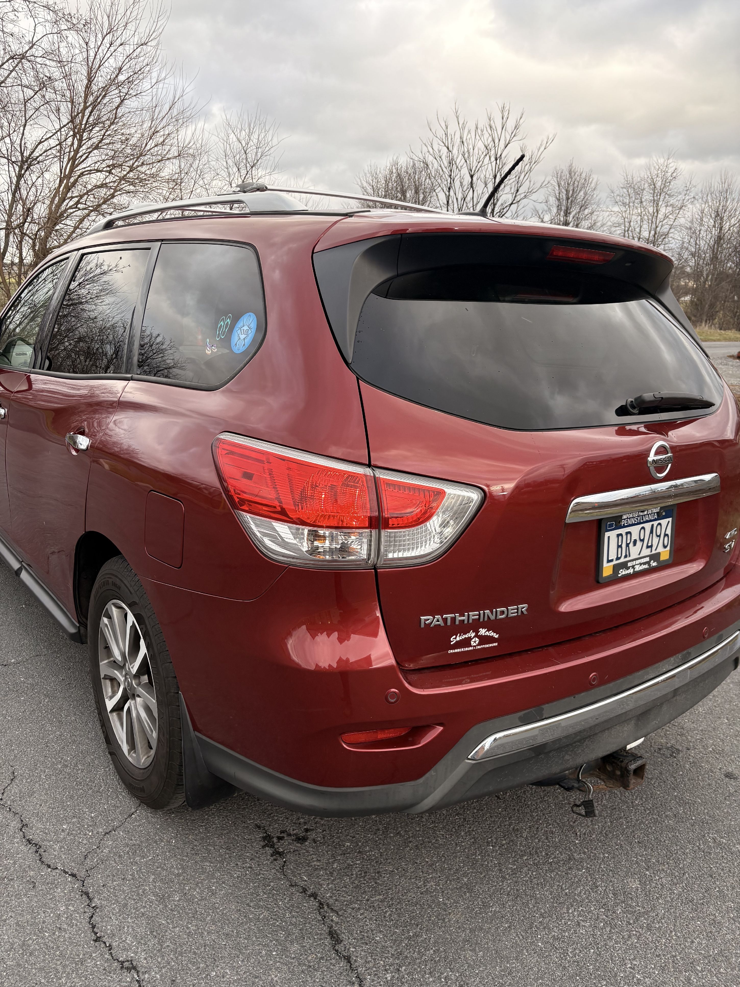 Used 2013 Nissan Pathfinder SV w/ Cargo Pkg AWD/4WD image 20