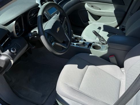 Used 2014 Chevrolet Malibu LS w/ Protection Package FWD image 8