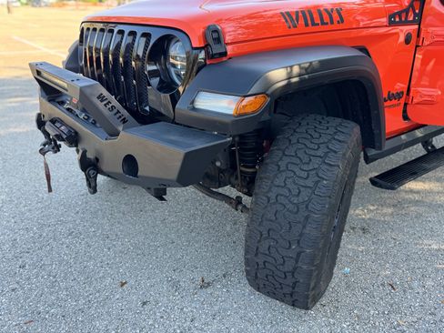 Used 2020 Jeep Wrangler Unlimited Sport image 6