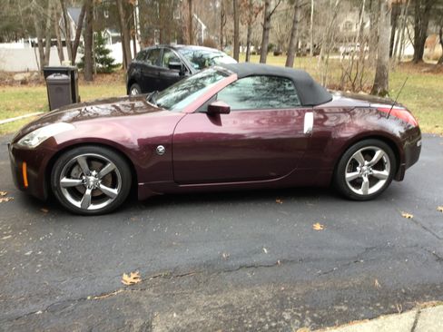 Used 2006 Nissan 350Z Touring image 12