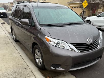 Used 2013 Toyota Sienna LE