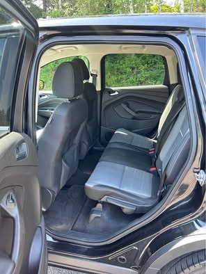 Used 2015 Ford Escape SE FWD image 13