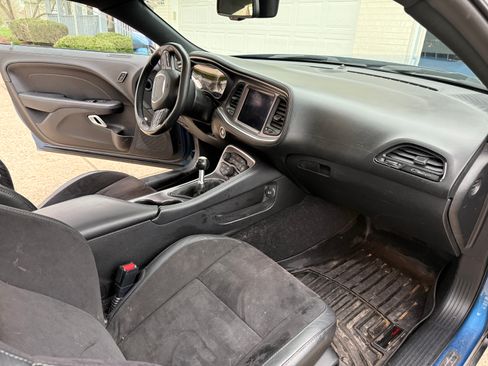 Used 2021 Dodge Challenger R/T w/ Plus Package image 9