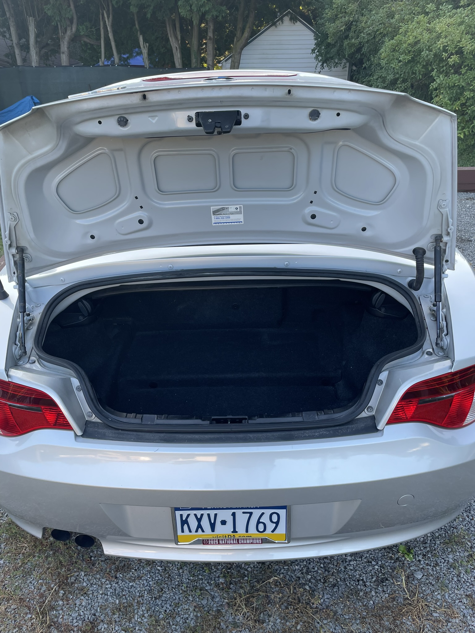 Used 2006 BMW Z4 3.0i RWD image 24