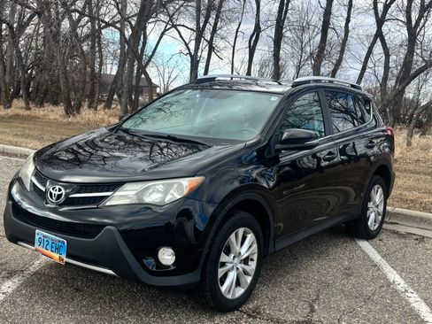 Used 2013 Toyota RAV4 Limited image 1