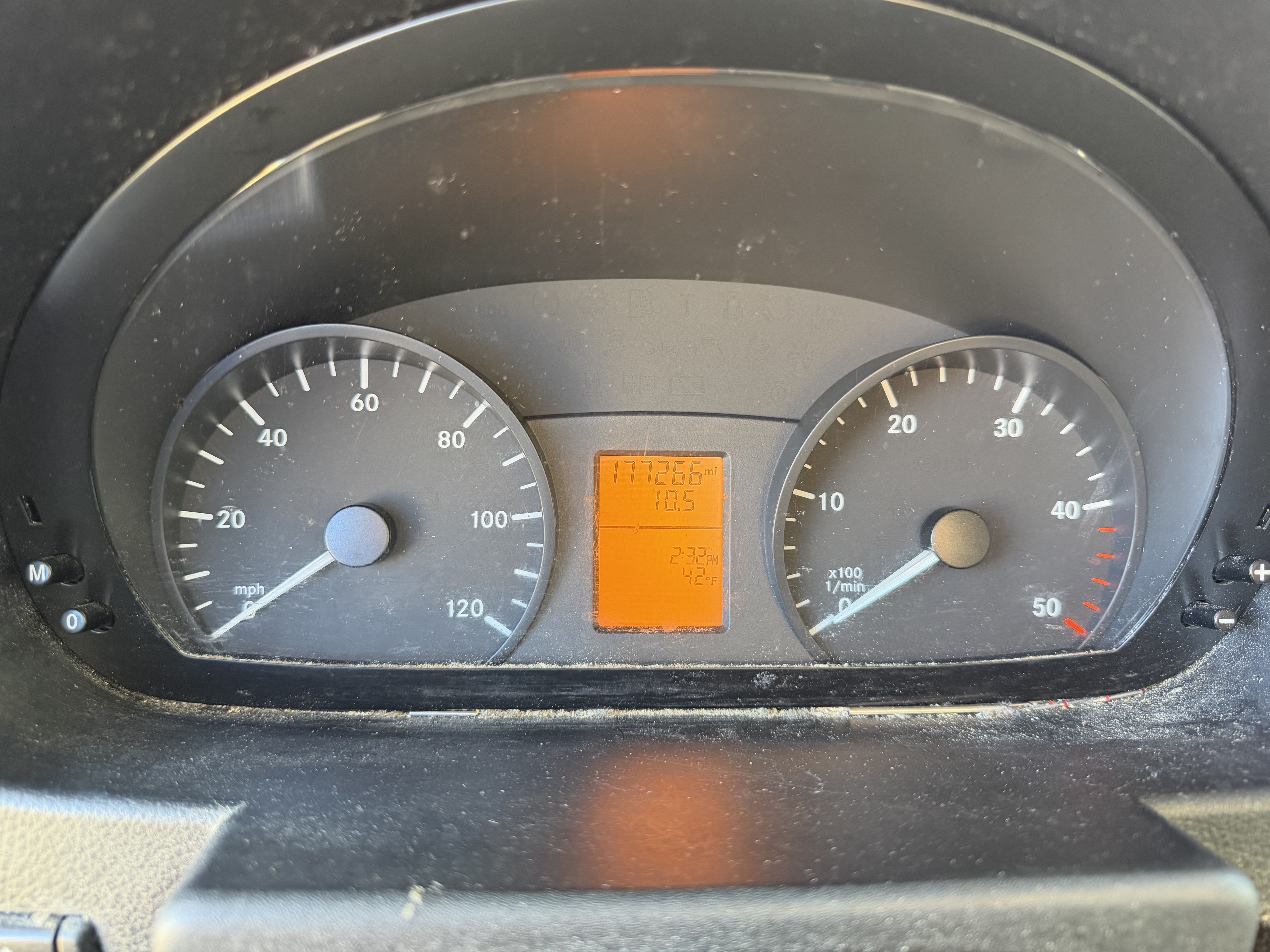 Used 2014 Mercedes-Benz Sprinter 2500 image 17