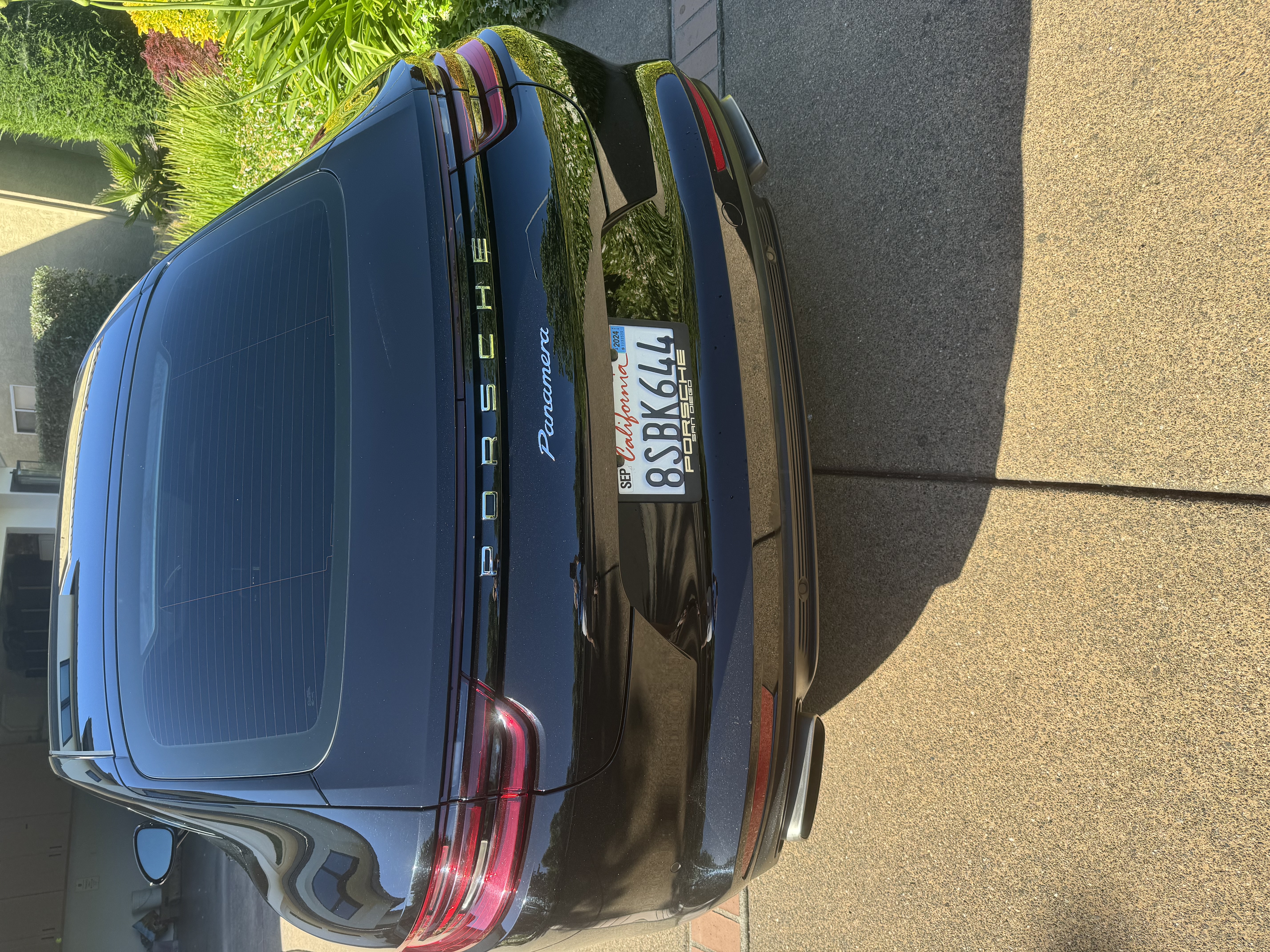 Used 2020 Porsche Panamera AWD/4WD image 5