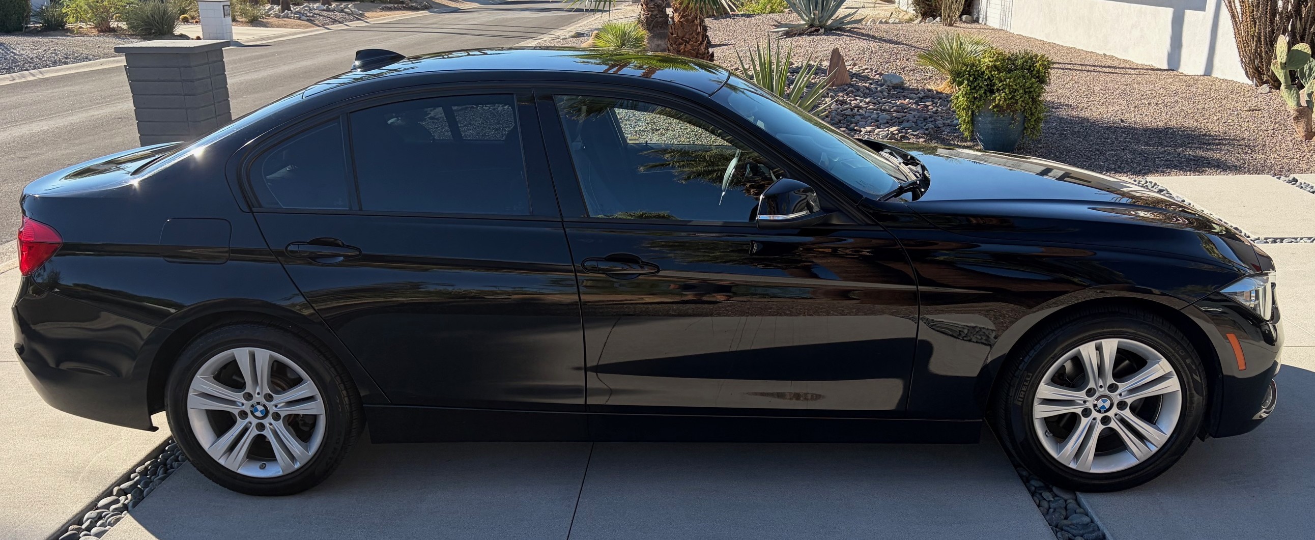 Used 2016 BMW 328i Sedan RWD image 10