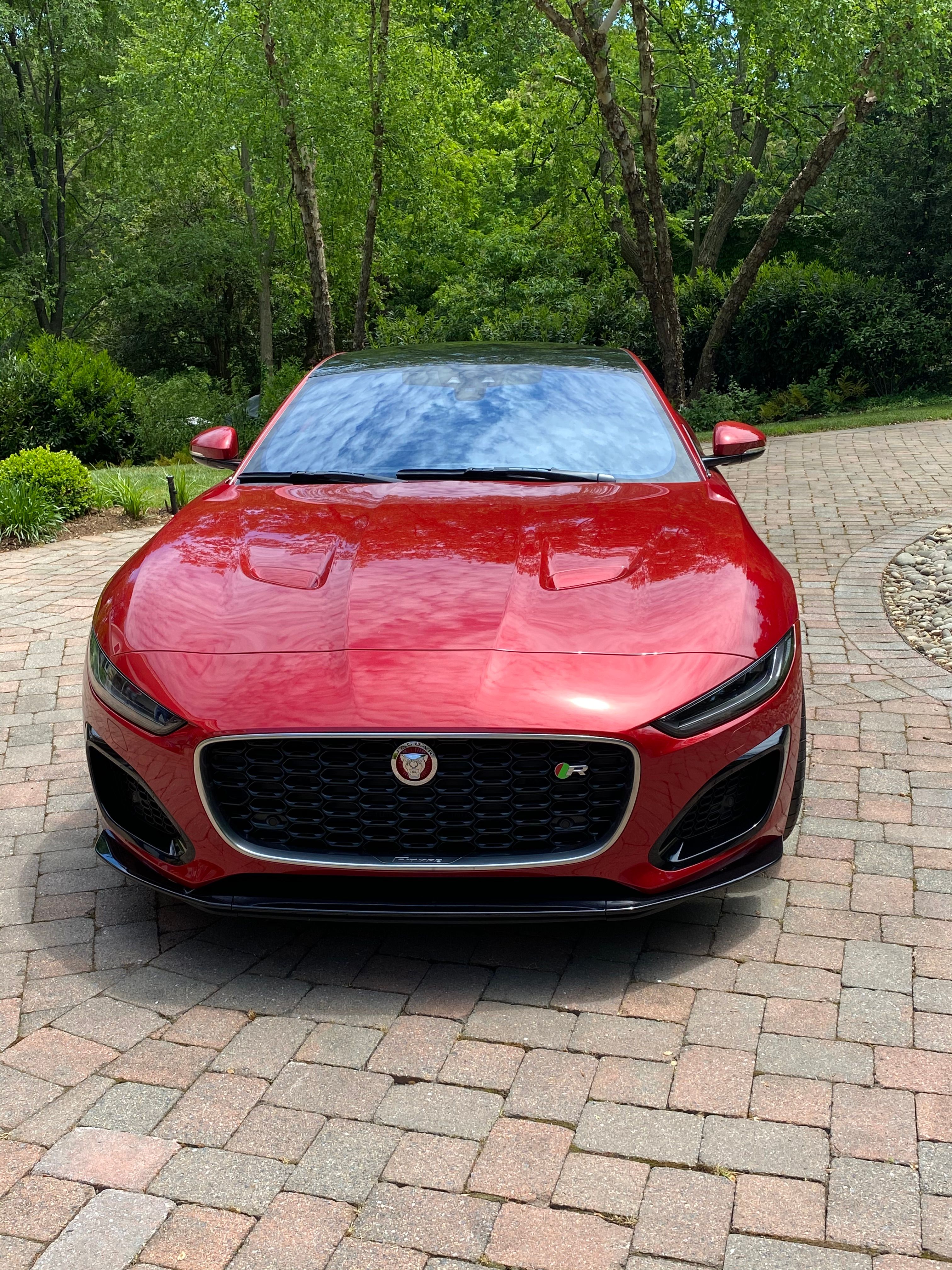 Used 2021 Jaguar F-TYPE R AWD/4WD image 2