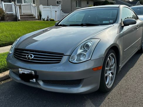 Used 2007 INFINITI G35 Coupe w/ Premium Pkg image 4