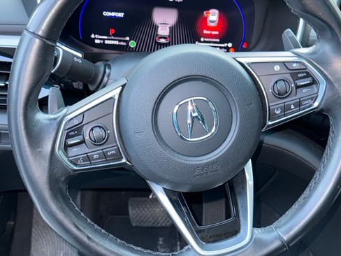 Used 2023 Acura MDX SH-AWD w/ Technology Package image 9