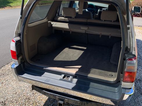 Used 1999 Toyota 4Runner SR5 image 14