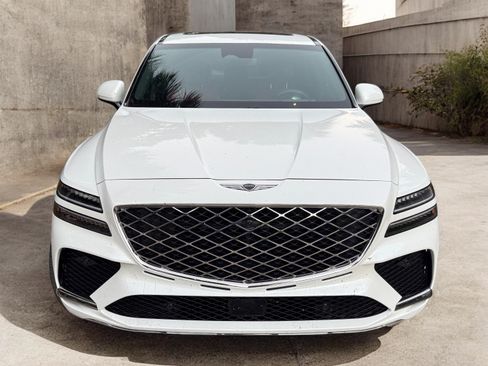 Used 2025 Genesis GV80 3.5T image 2