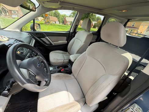 Used 2015 Subaru Forester 2.5i Premium w/ All-Weather Package AWD/4WD image 5