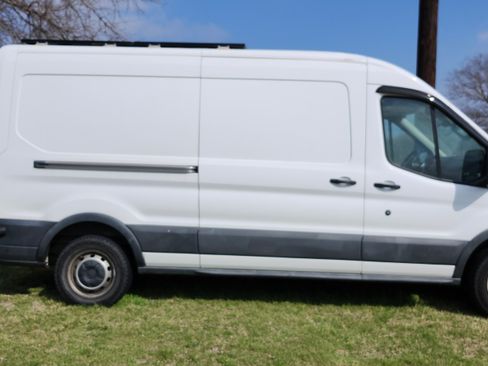 Used 2017 Ford Transit 250 148 Medium Roof image 6