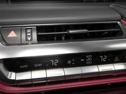 Used 2022 Lexus LC 500 Convert w/ Accessory Package image 20