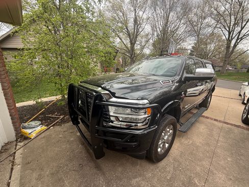 Used 2020 RAM 2500 Limited image 4
