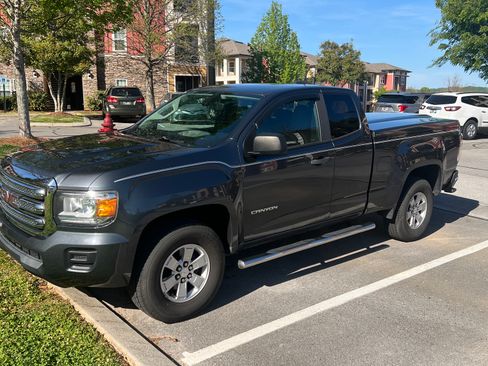 Used 2017 GMC Canyon W/T w/ Convenience Package image 11