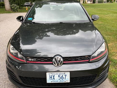 Used 2017 Volkswagen GTI S FWD image 8