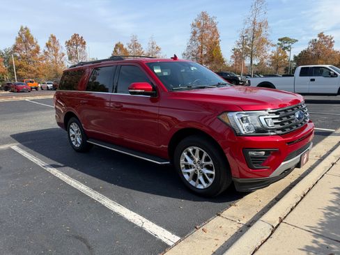 Used 2021 Ford Expedition Max XLT image 6