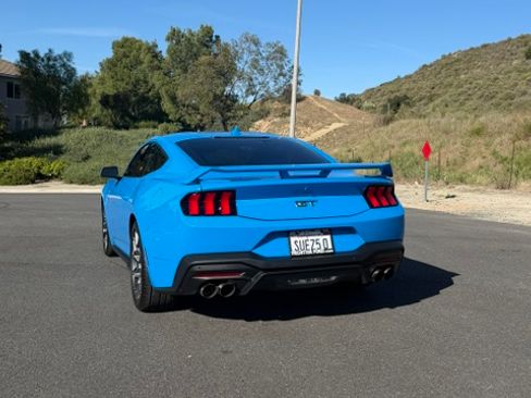 Used 2024 Ford Mustang GT Premium w/ GT Performance Package RWD image 9