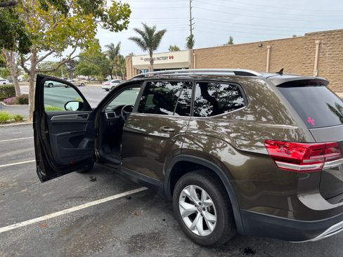 Used 2019 Volkswagen Atlas S w/ Towing Package AWD/4WD image 4