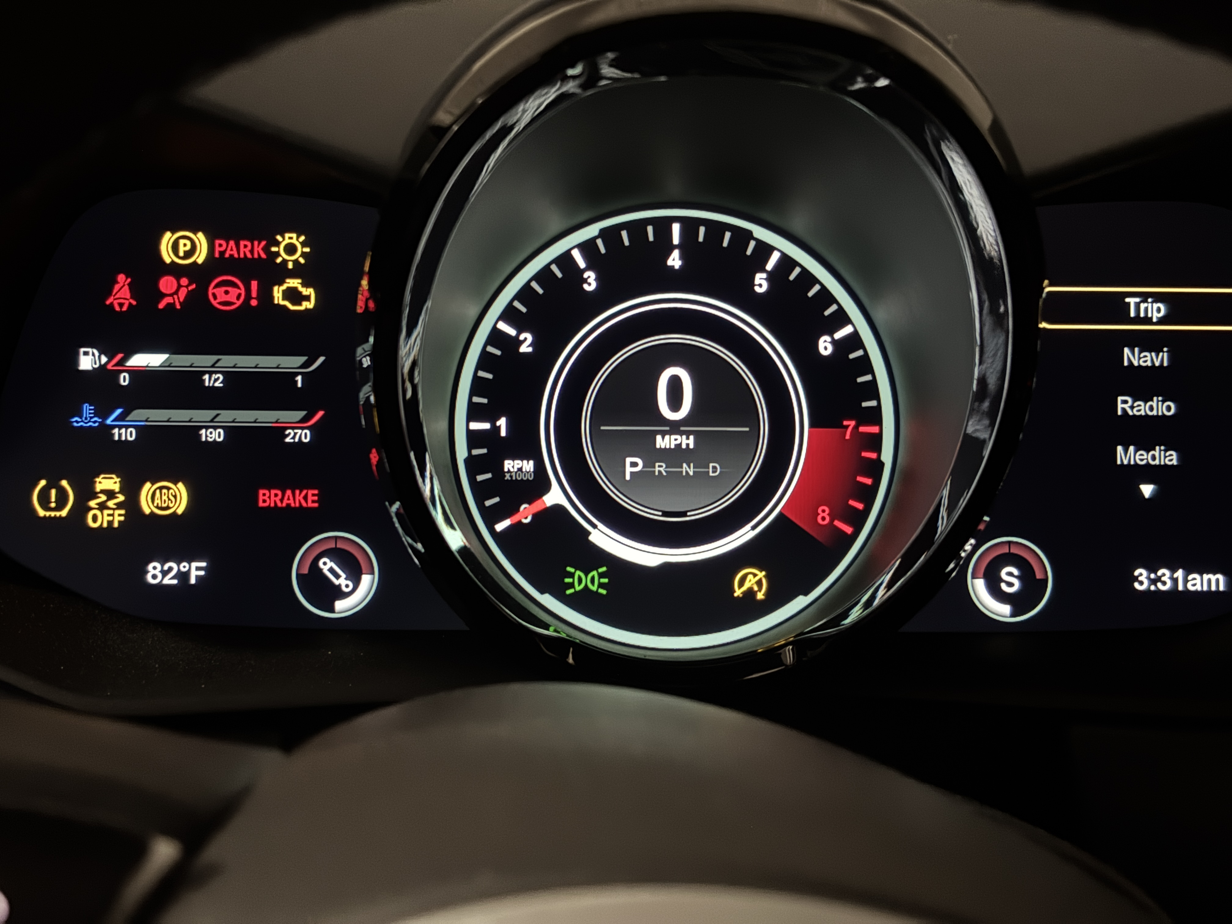 Used 2020 Aston Martin V8 Vantage Coupe RWD image 12