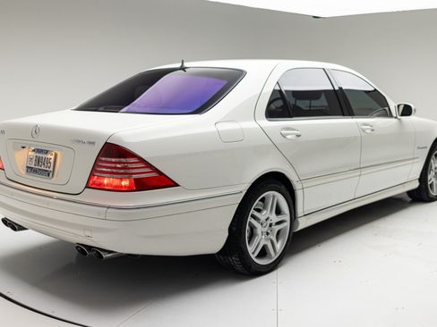 Used 2006 Mercedes-Benz S 55 AMG image 4