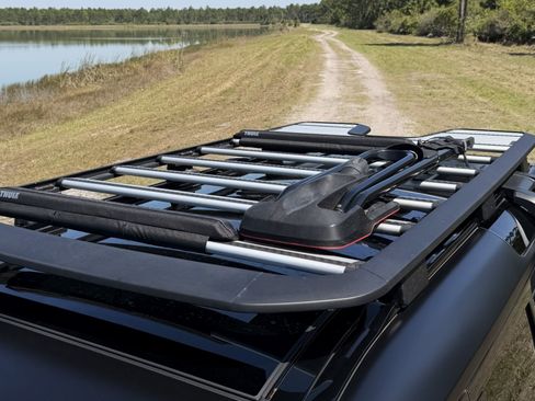 Used 2022 Land Rover Defender 110 X-Dynamic HSE image 14