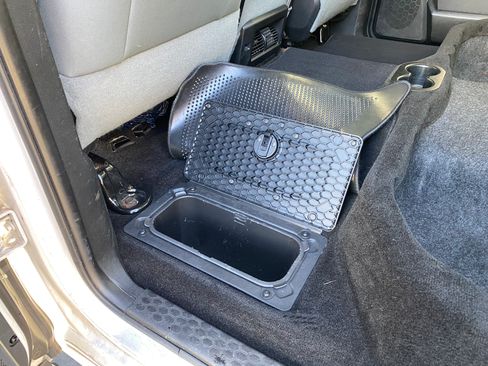 Used 2015 RAM 1500 Express image 11